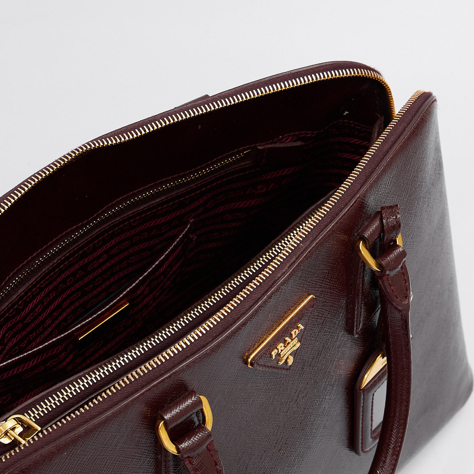 Сумка Prada - купить оригинал в секонд-хенде SFS - 8