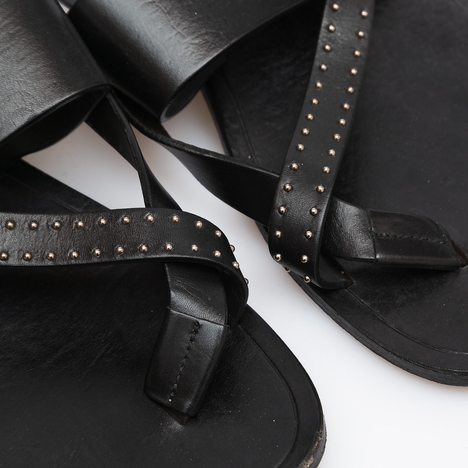 Сандалии черного цвета Saint Laurent - фото из каталога магазина брендовой одежды Second Friend Store Сандалии Saint Laurent - купить оригинал в секонд-хенде SFS - 4