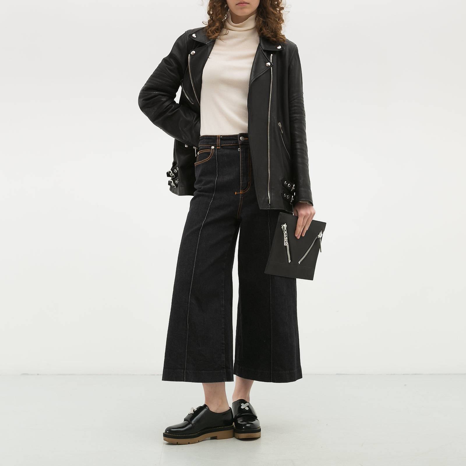 Водолазка белого цвета Tom Ford - фото из каталога магазина брендовой одежды Second Friend Store Водолазка Tom Ford - купить оригинал в секонд-хенде SFS - 2