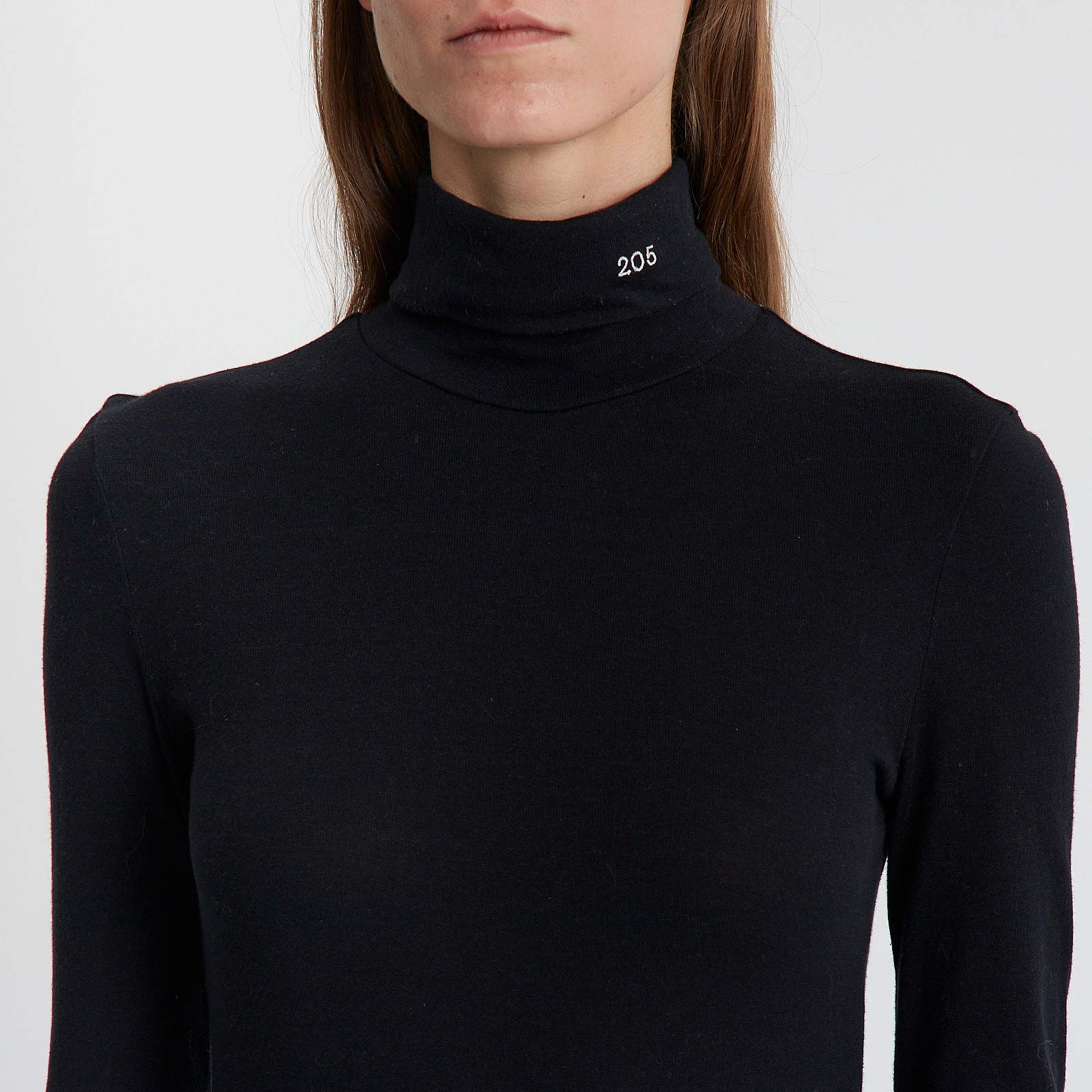 Водолазка черного цвета Calvin Klein 205W39NYC - фото из каталога магазина брендовой одежды Second Friend Store Водолазка Calvin Klein 205W39NYC - купить оригинал в секонд-хенде SFS - 4