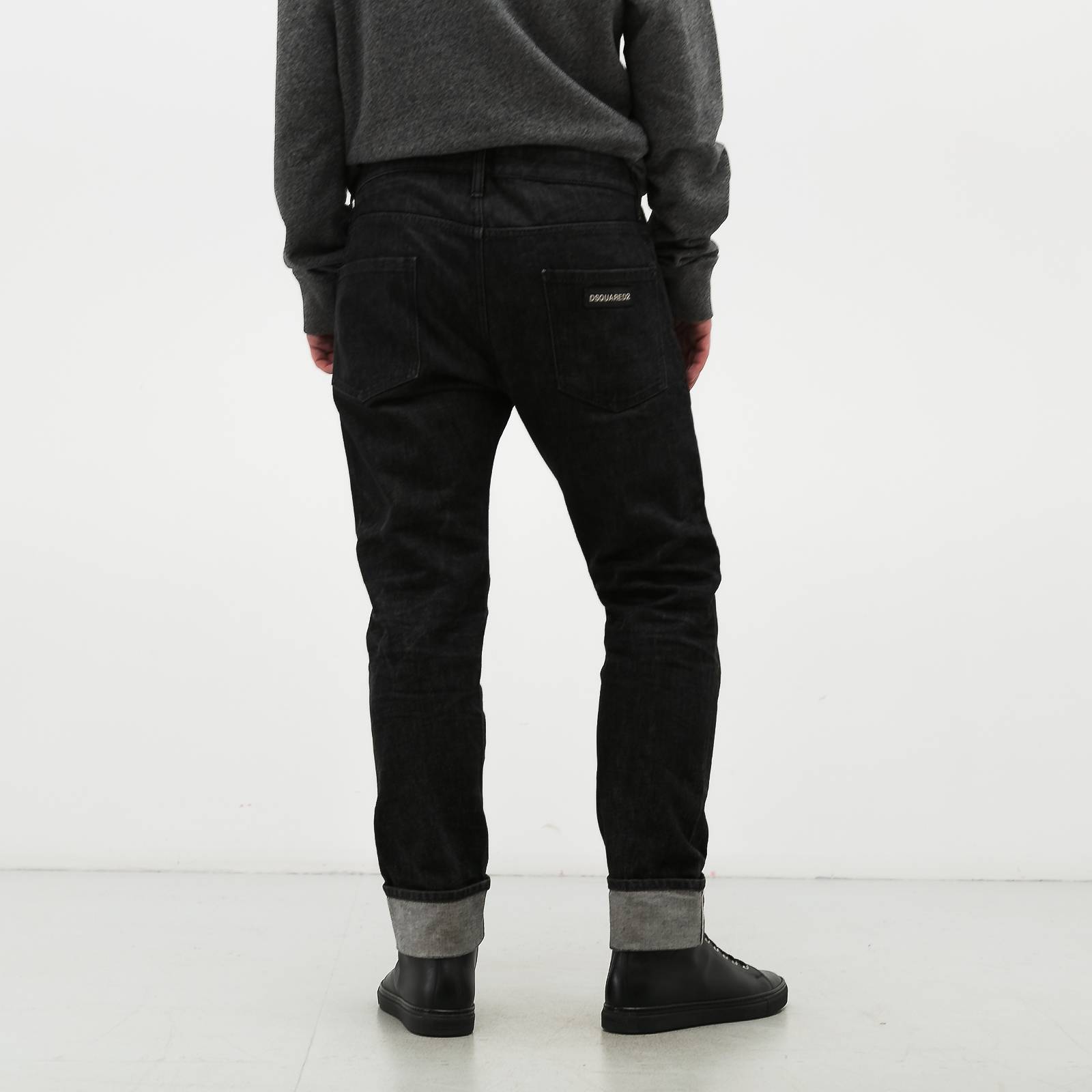 Джинсы Dsquared2 - купить оригинал в секонд-хенде SFS - 3