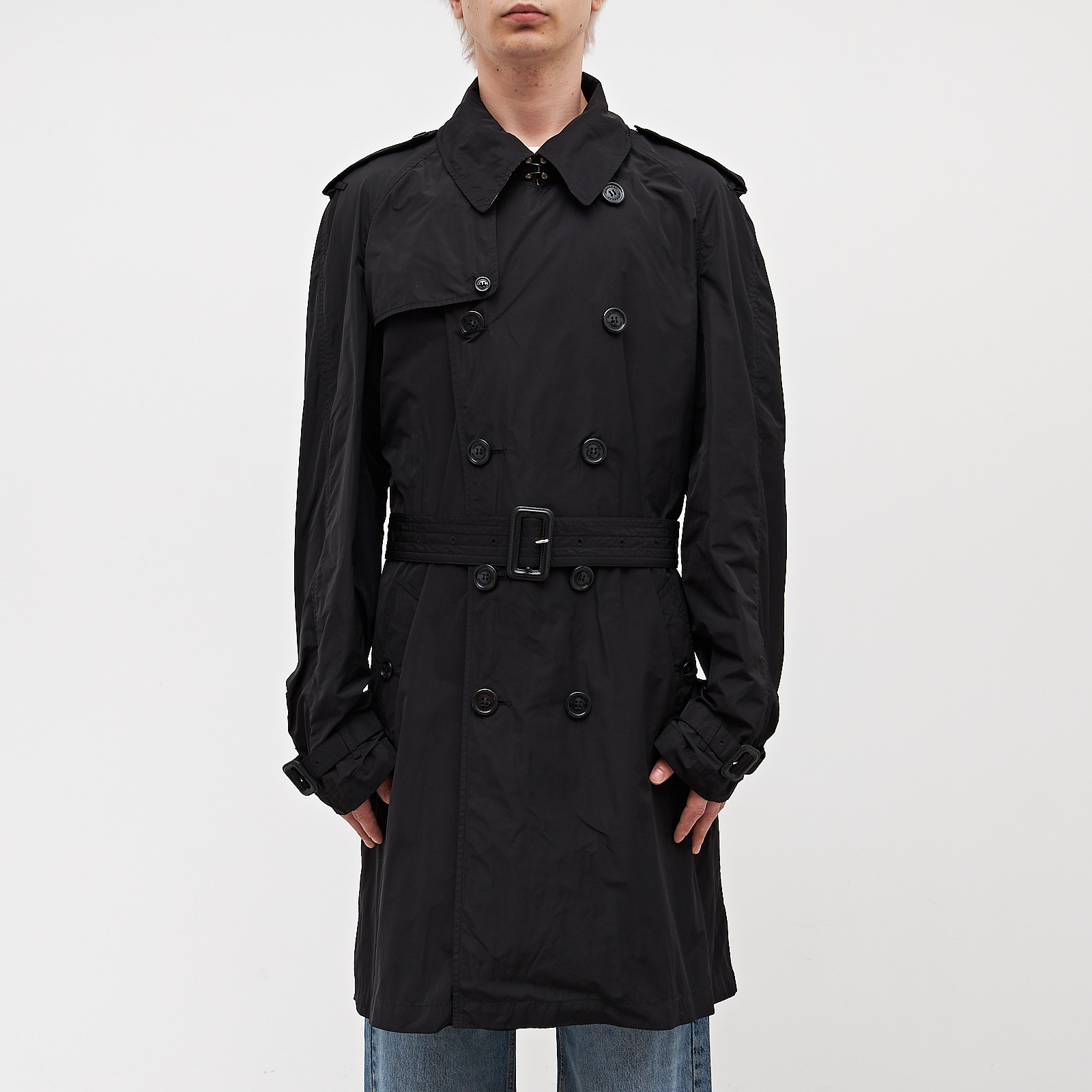 Тренч черного цвета Burberry Prorsum - фото из каталога магазина брендовой одежды Second Friend Store Тренч Burberry Prorsum - купить оригинал в секонд-хенде SFS - 1