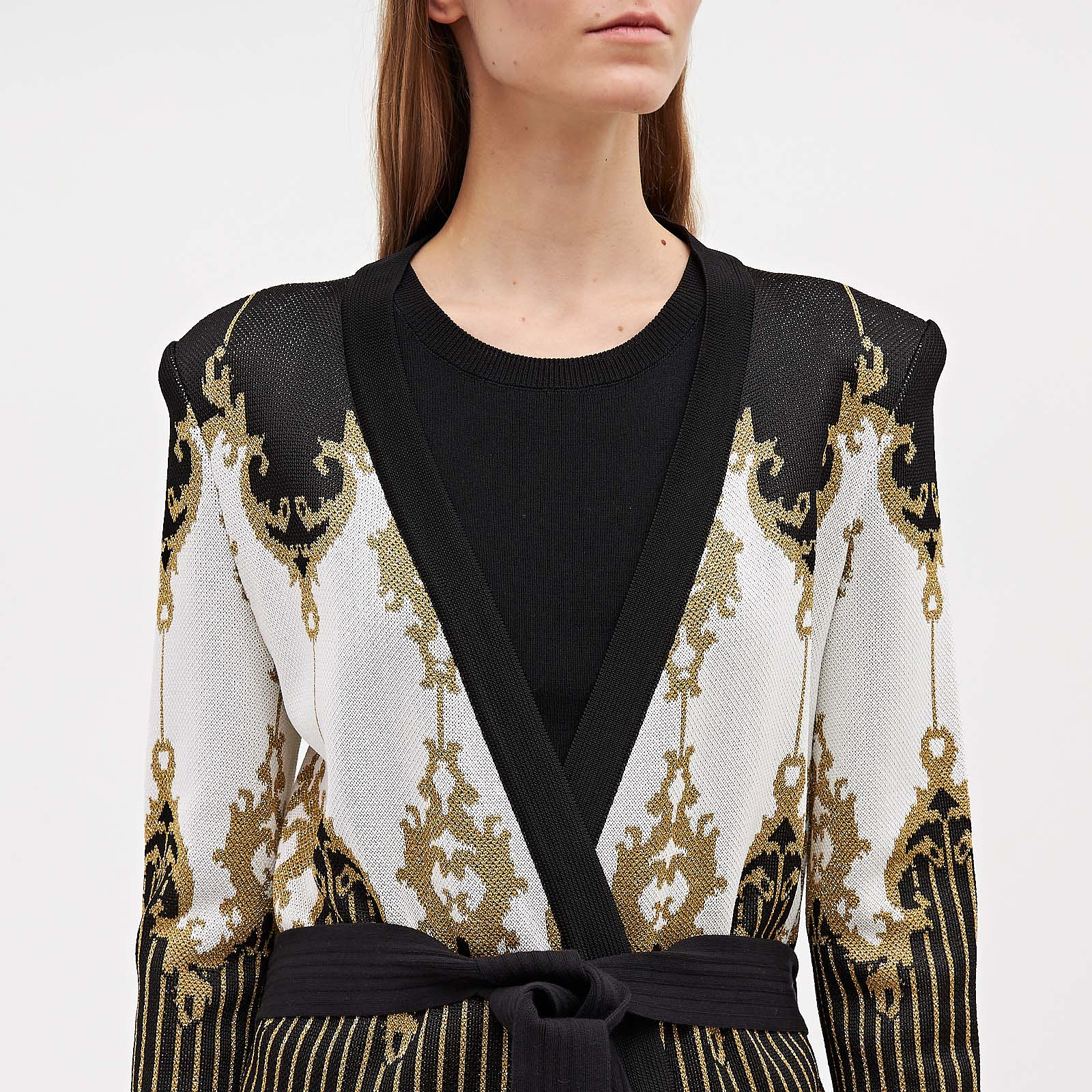 Кардиган черного цвета Balmain - фото из каталога магазина брендовой одежды Second Friend Store Кардиган Balmain - купить оригинал в секонд-хенде SFS - 4