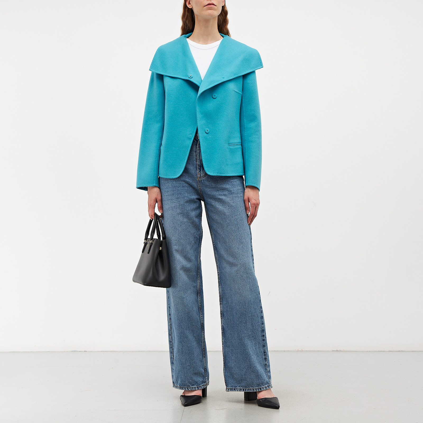 Пальто голубого цвета Max Mara - фото из каталога магазина брендовой одежды Second Friend Store Пальто Max Mara - купить оригинал в секонд-хенде SFS - 2