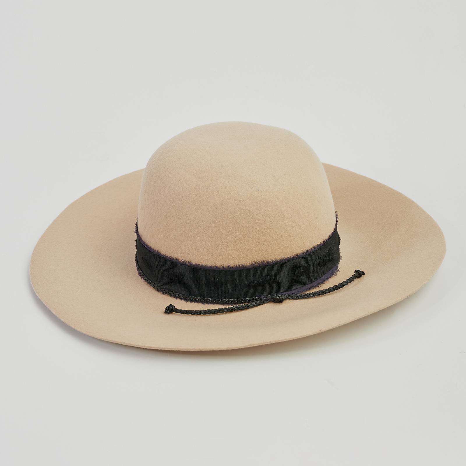 Шляпа Zadig & Voltaire - купить оригинал в секонд-хенде SFS