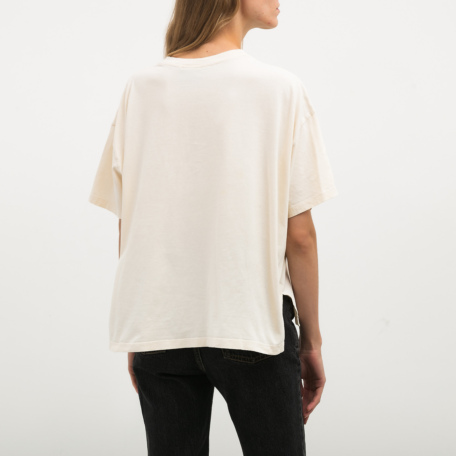 Футболка бежевого цвета Loewe - фото из каталога магазина брендовой одежды Second Friend Store Футболка Loewe - купить оригинал в секонд-хенде SFS - 2