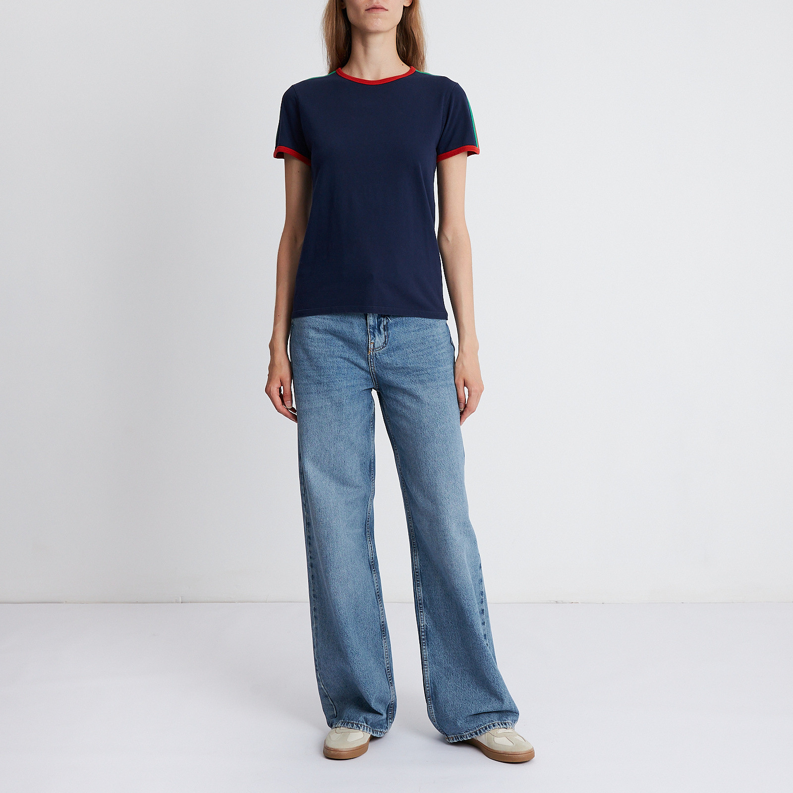 Футболка синего цвета Gucci - фото из каталога магазина брендовой одежды Second Friend Store Футболка Gucci - купить оригинал в секонд-хенде SFS - 2