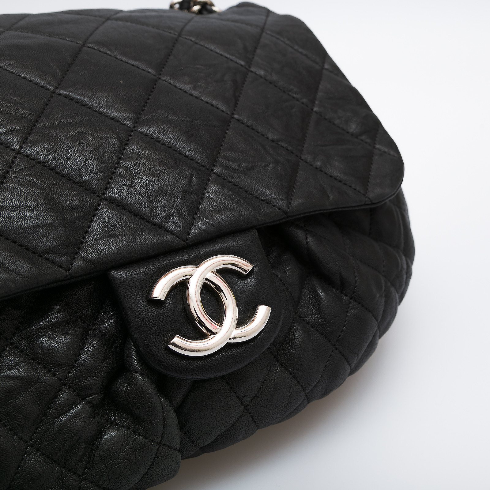 Сумка Chanel - купить оригинал в секонд-хенде SFS