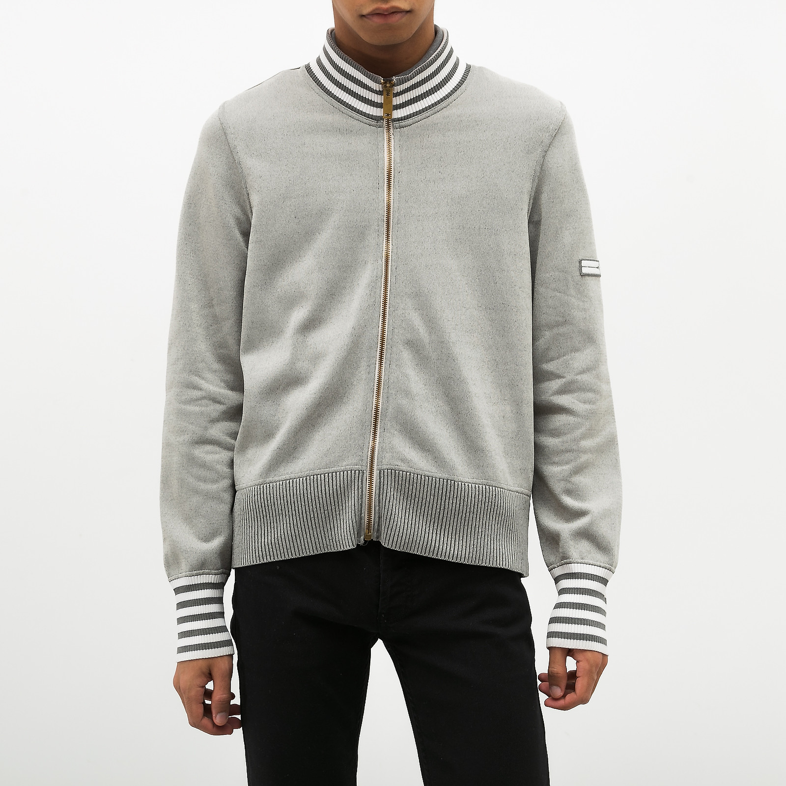 Джемпер серого цвета Stone Island - фото из каталога магазина брендовой одежды Second Friend Store Джемпер Stone Island - купить оригинал в секонд-хенде SFS - 1