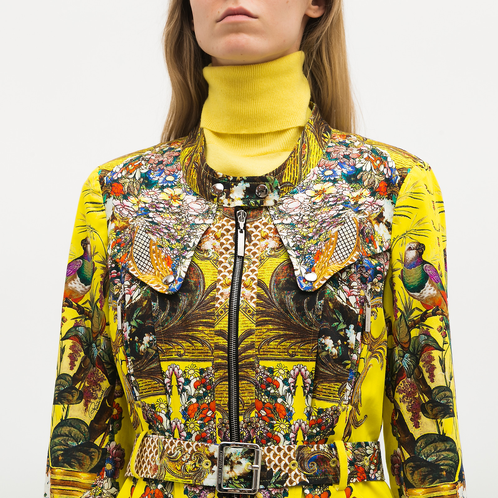 Пальто желтого цвета Roberto Cavalli - фото из каталога магазина брендовой одежды Second Friend Store Пальто Roberto Cavalli - купить оригинал в секонд-хенде SFS - 4