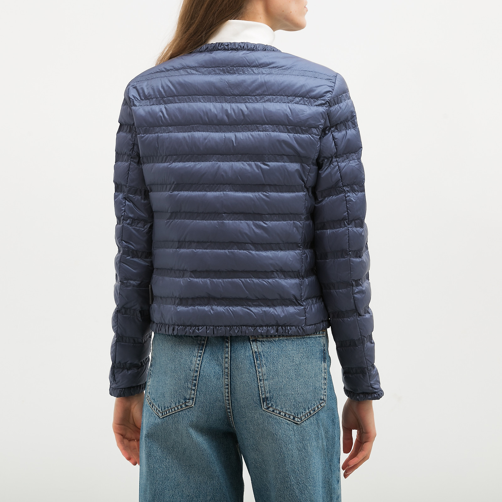 Куртка  синего цвета Moncler - фото из каталога магазина брендовой одежды Second Friend Store Куртка Moncler - купить оригинал в секонд-хенде SFS - 2