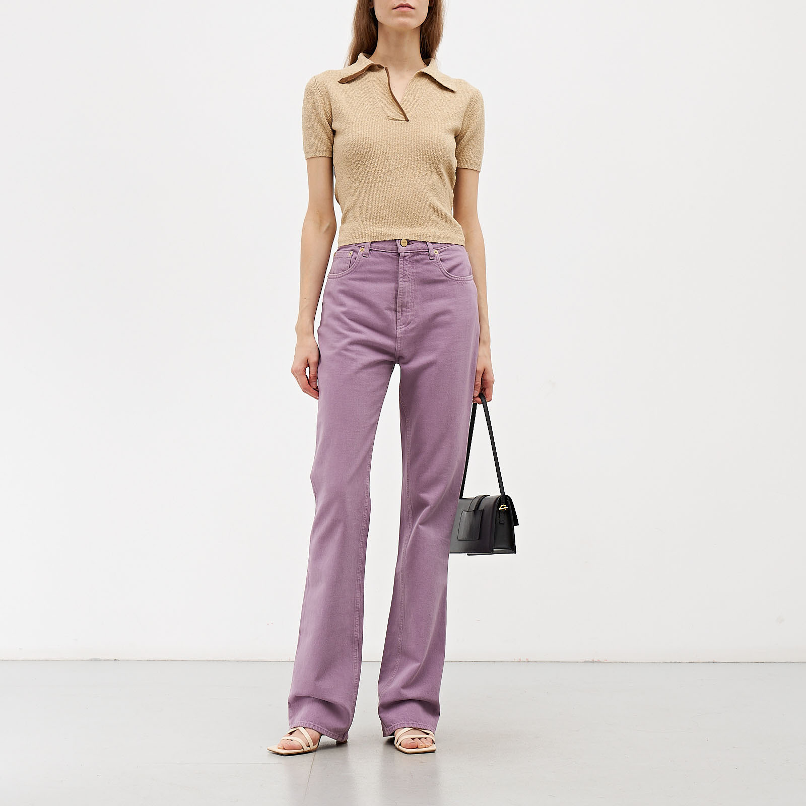 Джинсы фиолетового цвета Jacquemus - фото из каталога магазина брендовой одежды Second Friend Store Джинсы Jacquemus - купить оригинал в секонд-хенде SFS - 2