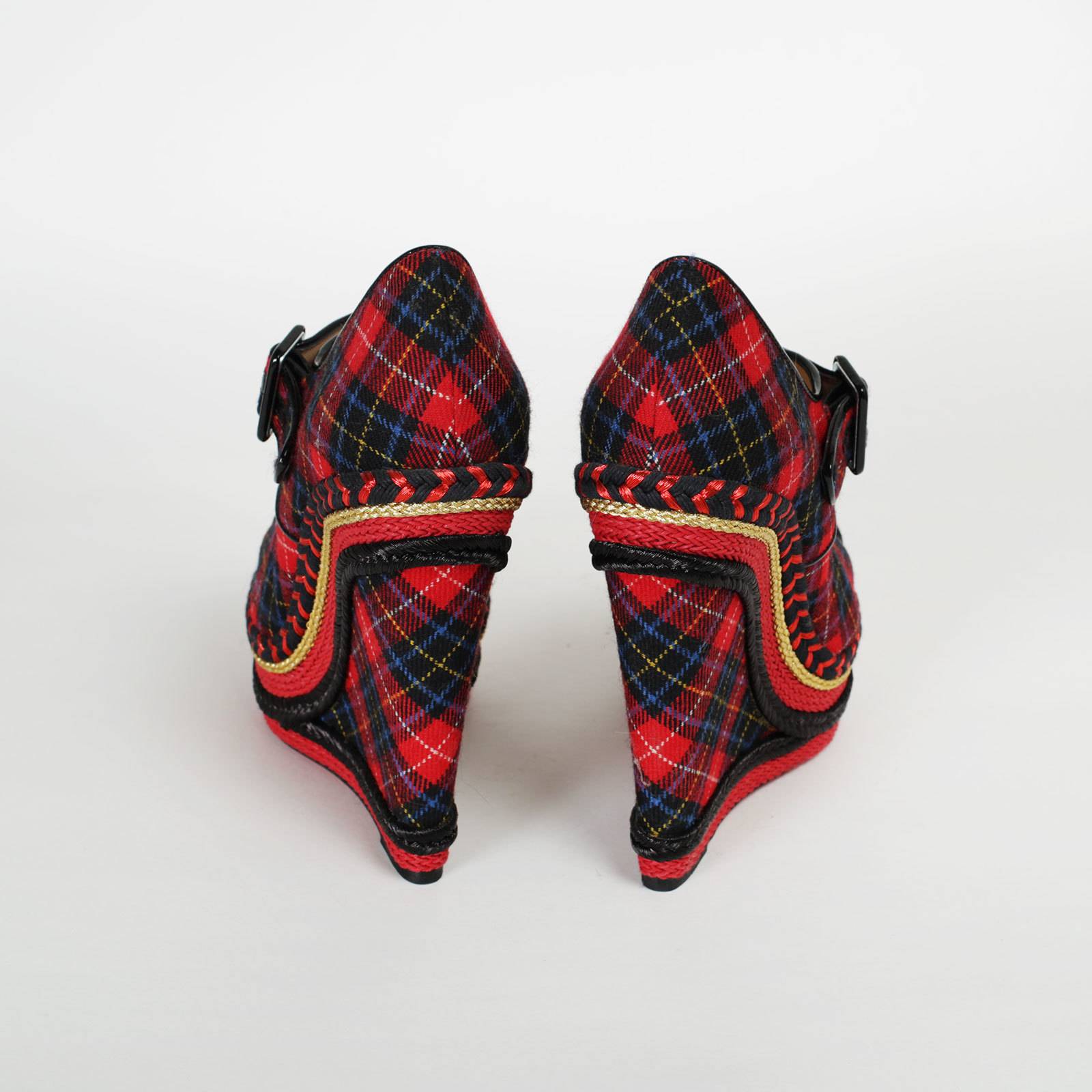 Туфли Christian Louboutin - купить оригинал в секонд-хенде SFS