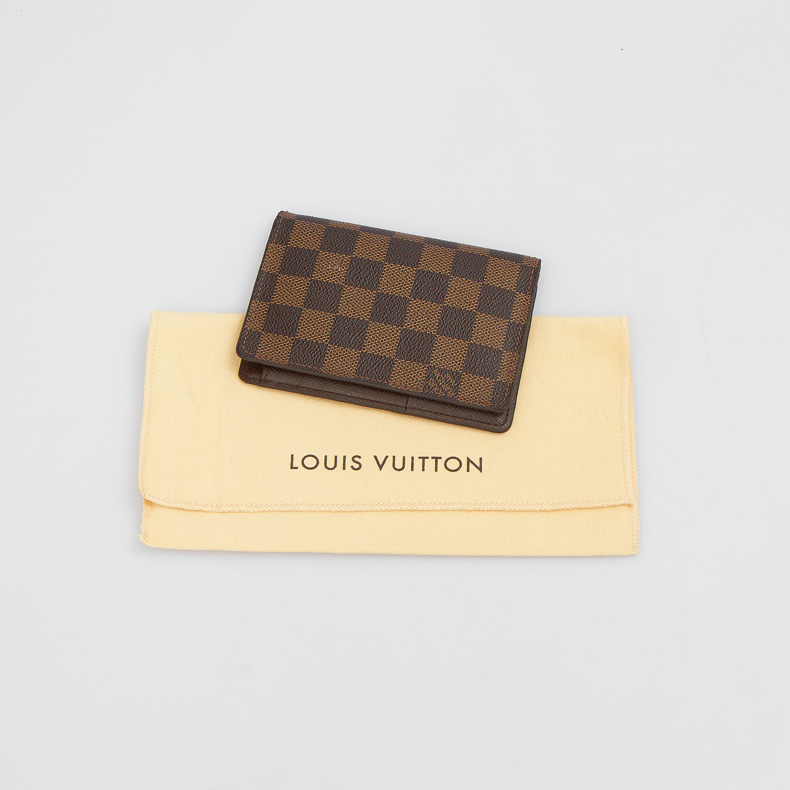 Обложка на паспорт Louis Vuitton - купить оригинал в секонд-хенде SFS - 2