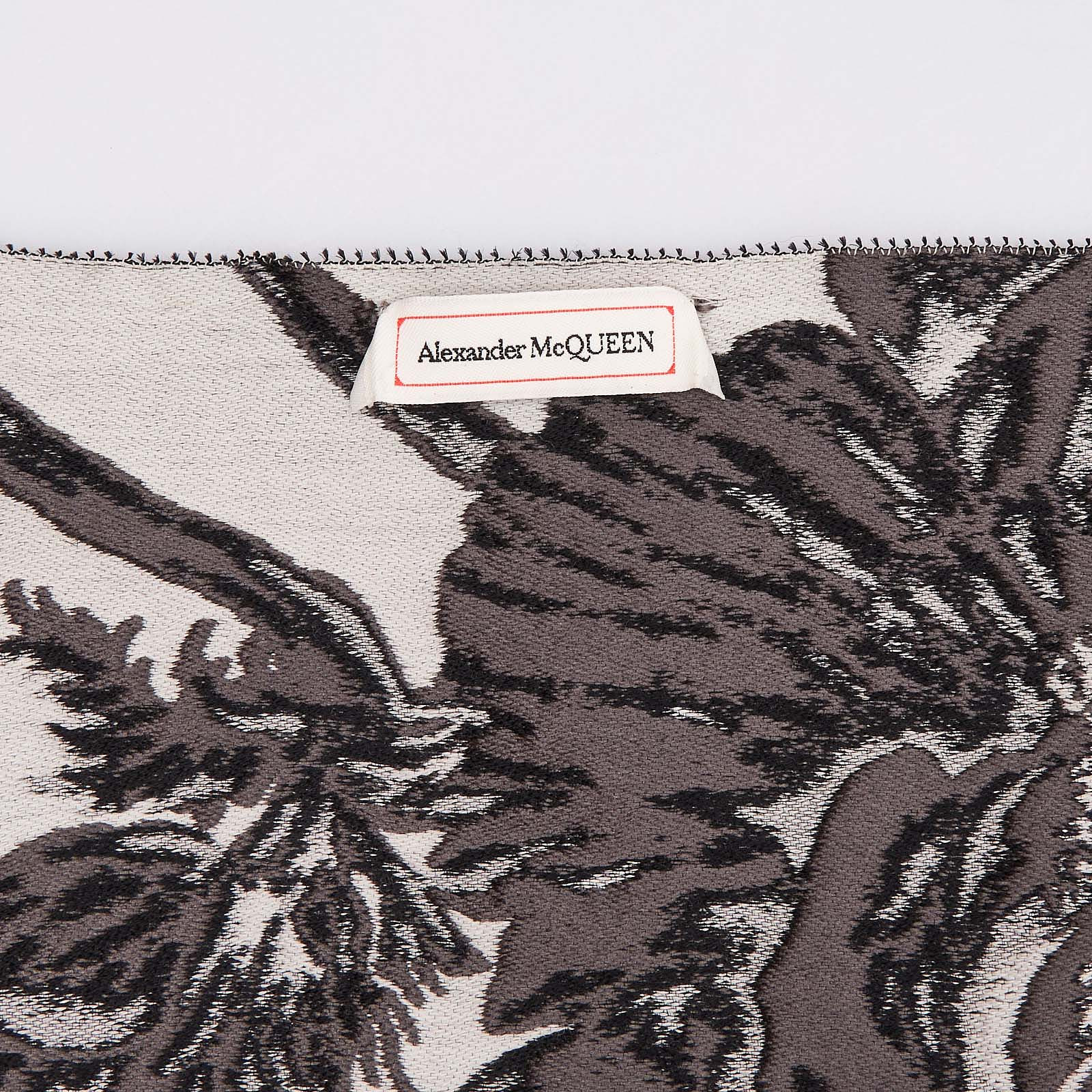 Шарф Alexander McQueen - купить оригинал в секонд-хенде SFS - 4