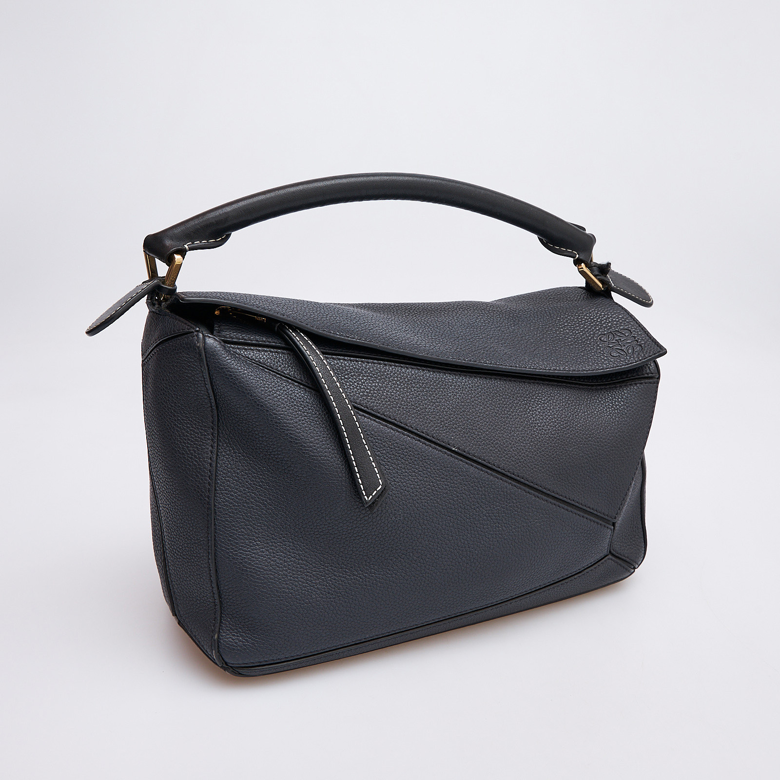 Сумка Loewe - купить оригинал в секонд-хенде SFS - 13