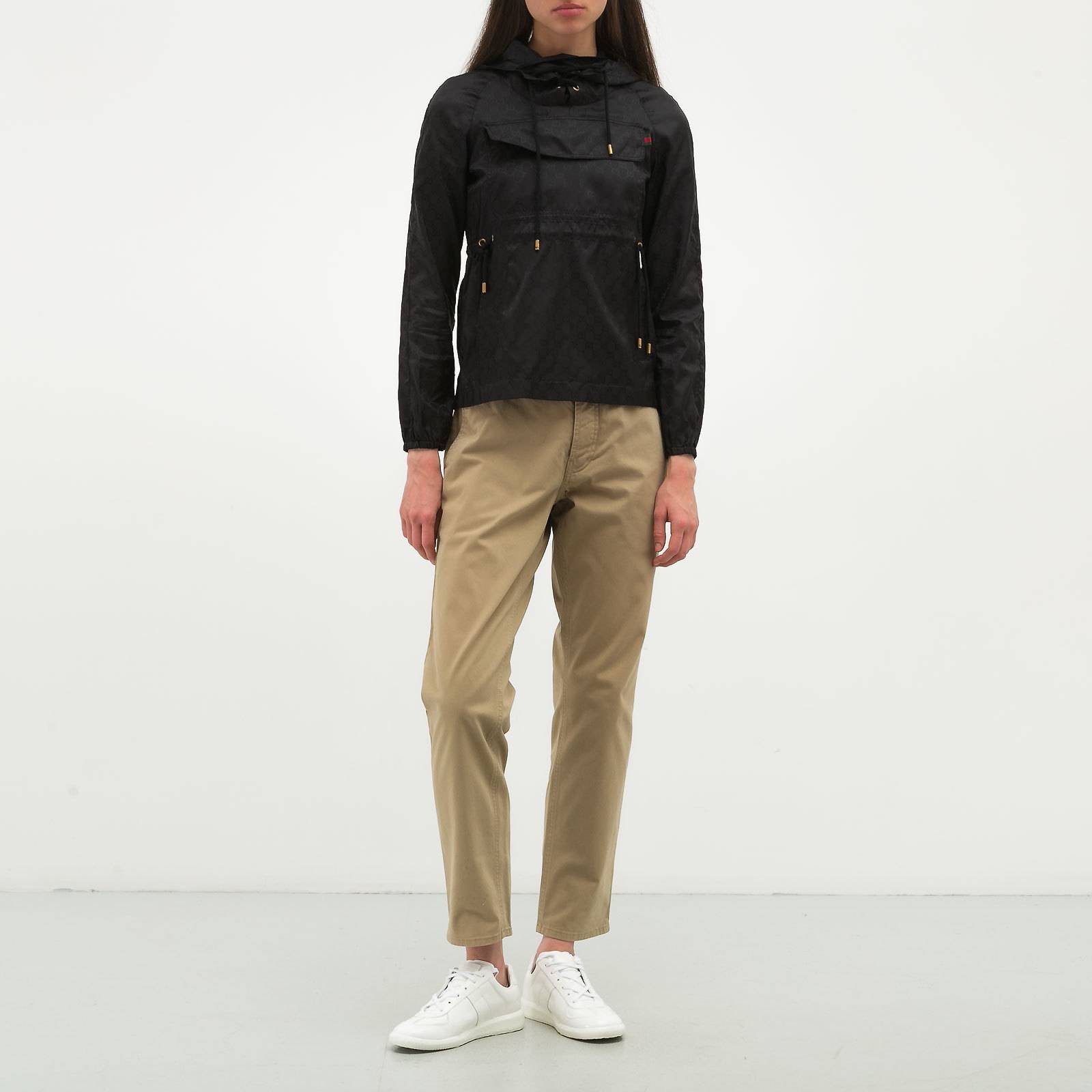 Ветровка черного цвета Gucci - фото из каталога магазина брендовой одежды Second Friend Store Ветровка Gucci - купить оригинал в секонд-хенде SFS - 2