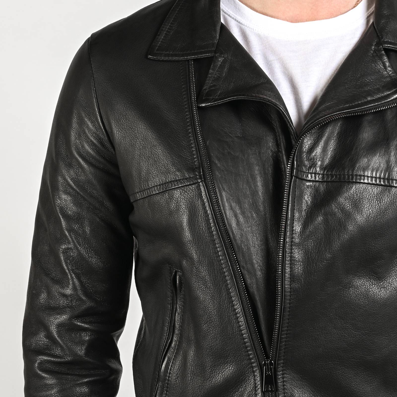 Кожаная куртка Giorgio Brato - купить оригинал в секонд-хенде SFS