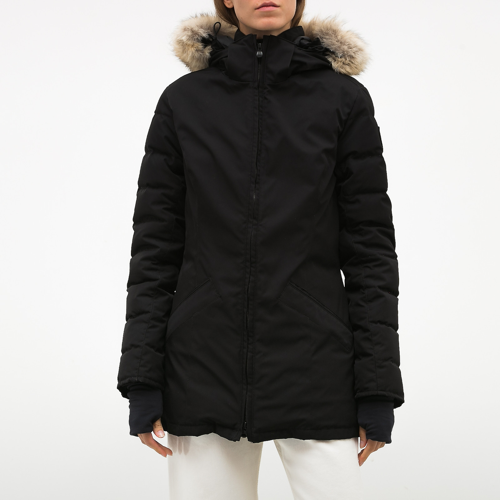 Парка черного цвета Canada Goose - фото из каталога магазина брендовой одежды Second Friend Store Парка Canada Goose - купить оригинал в секонд-хенде SFS - 1