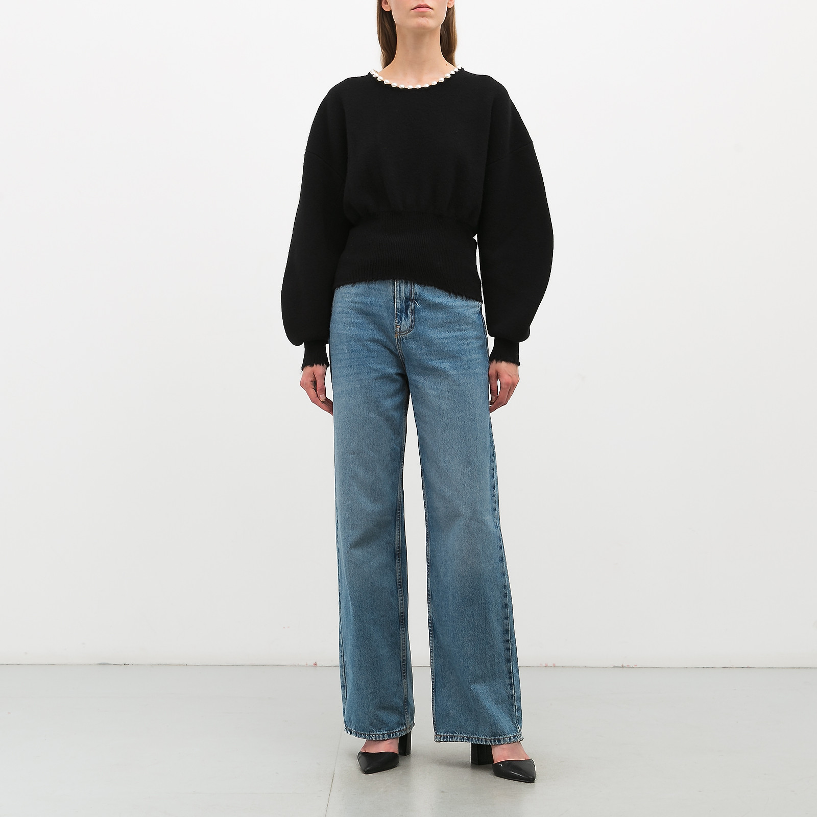 Свитер черного цвета Alexander Wang - фото из каталога магазина брендовой одежды Second Friend Store Свитер Alexander Wang - купить оригинал в секонд-хенде SFS - 3