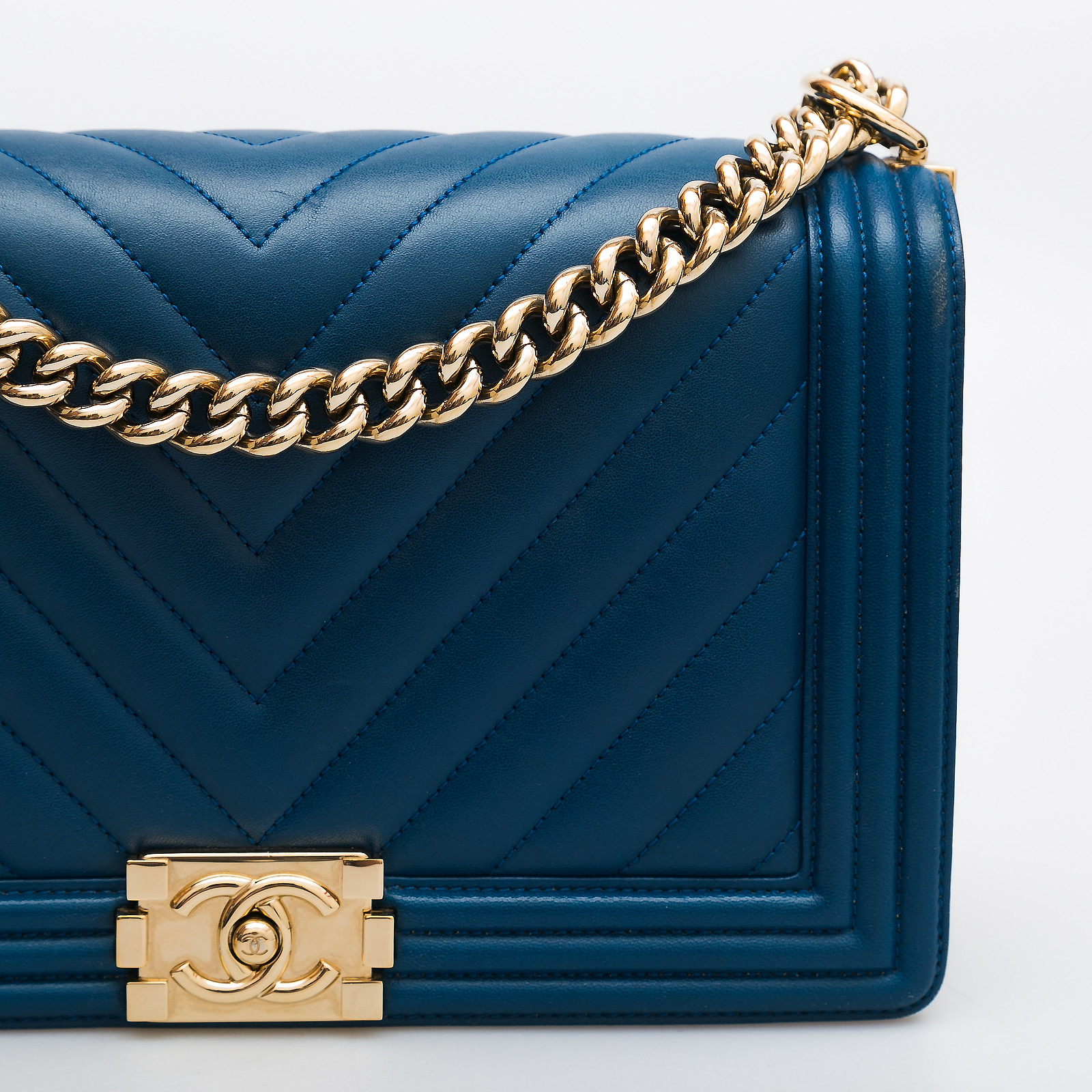 Сумка Chanel - купить оригинал в секонд-хенде SFS - 6