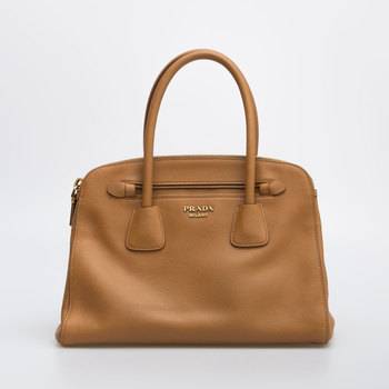 Сумка Prada