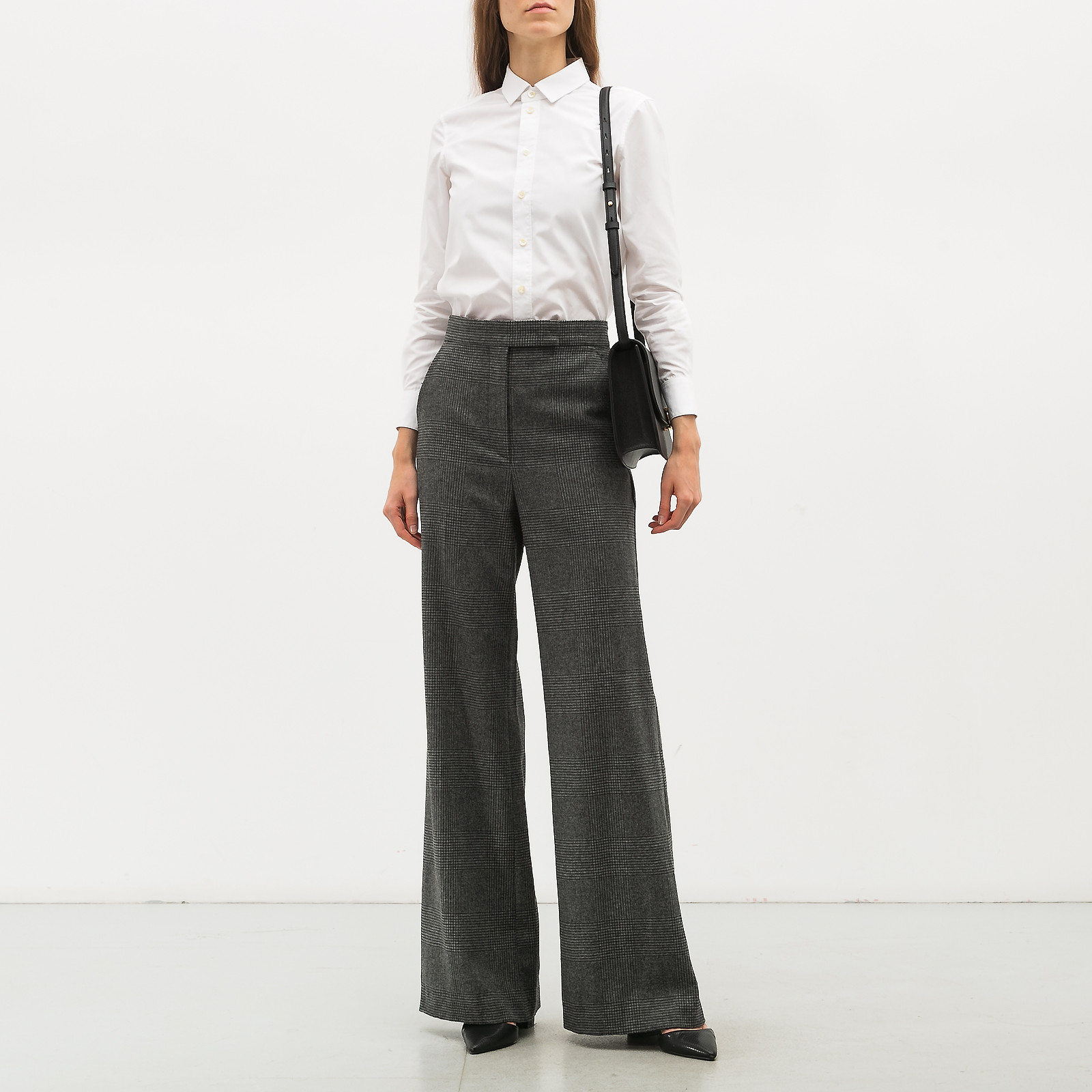 Рубашка белого цвета Saint Laurent - фото из каталога магазина брендовой одежды Second Friend Store Рубашка Saint Laurent - купить оригинал в секонд-хенде SFS - 3