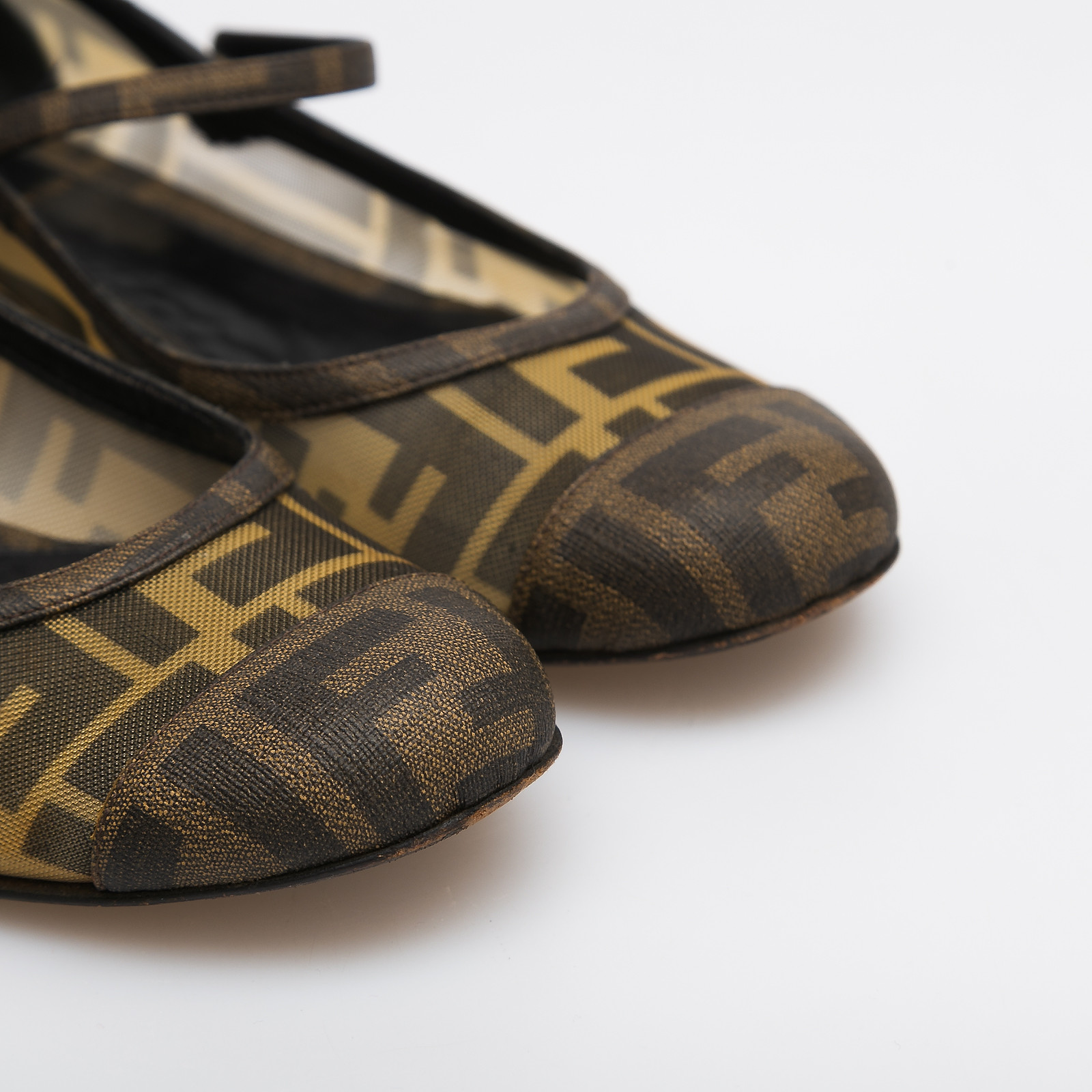 Туфли Fendi - купить оригинал в секонд-хенде SFS - 4