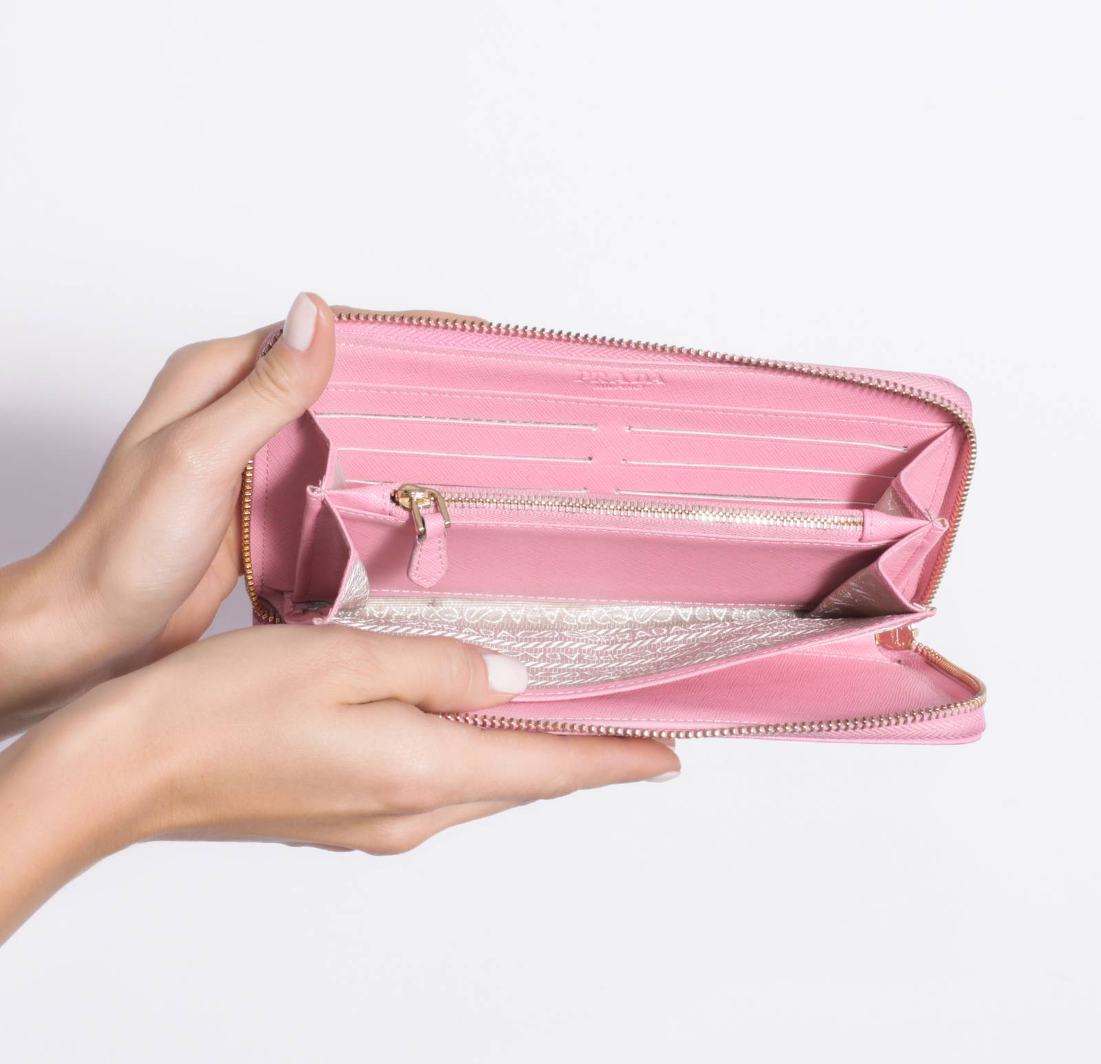 Кошелек Prada - купить оригинал в секонд-хенде SFS - 3