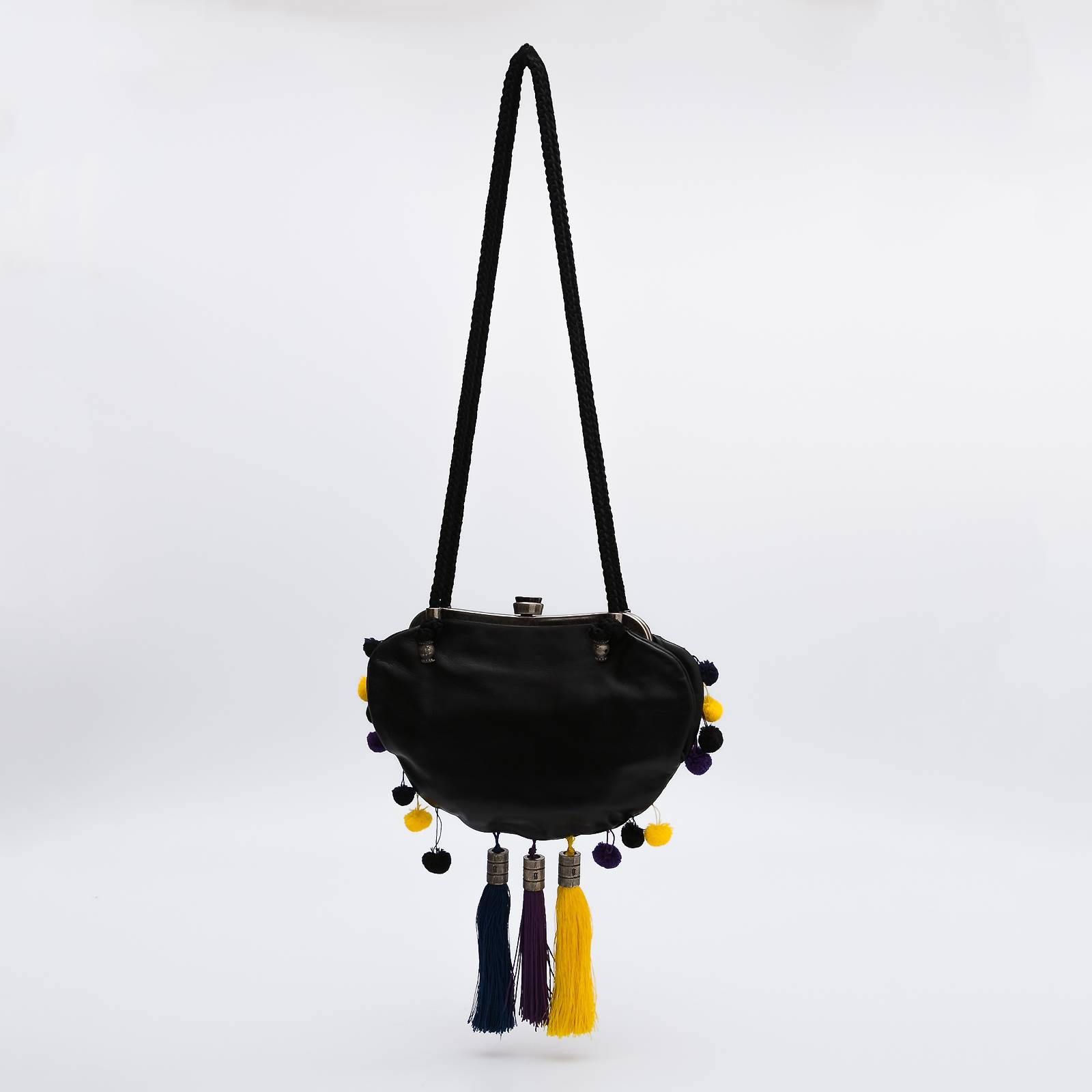 Сумка черного цвета Galliano - фото из каталога магазина брендовой одежды Second Friend Store Сумка Galliano - купить оригинал в секонд-хенде SFS - 3