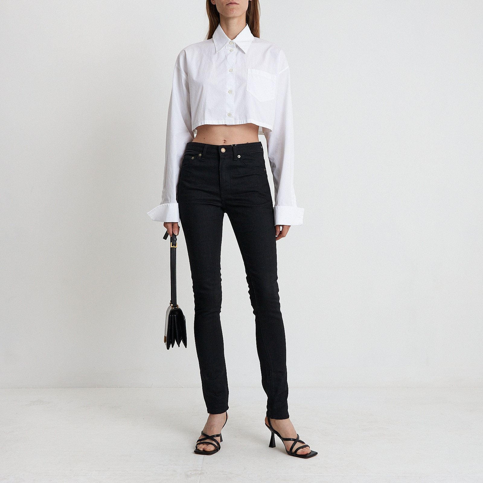 Джинсы черного цвета Saint Laurent - фото из каталога магазина брендовой одежды Second Friend Store Джинсы Saint Laurent - купить оригинал в секонд-хенде SFS - 2