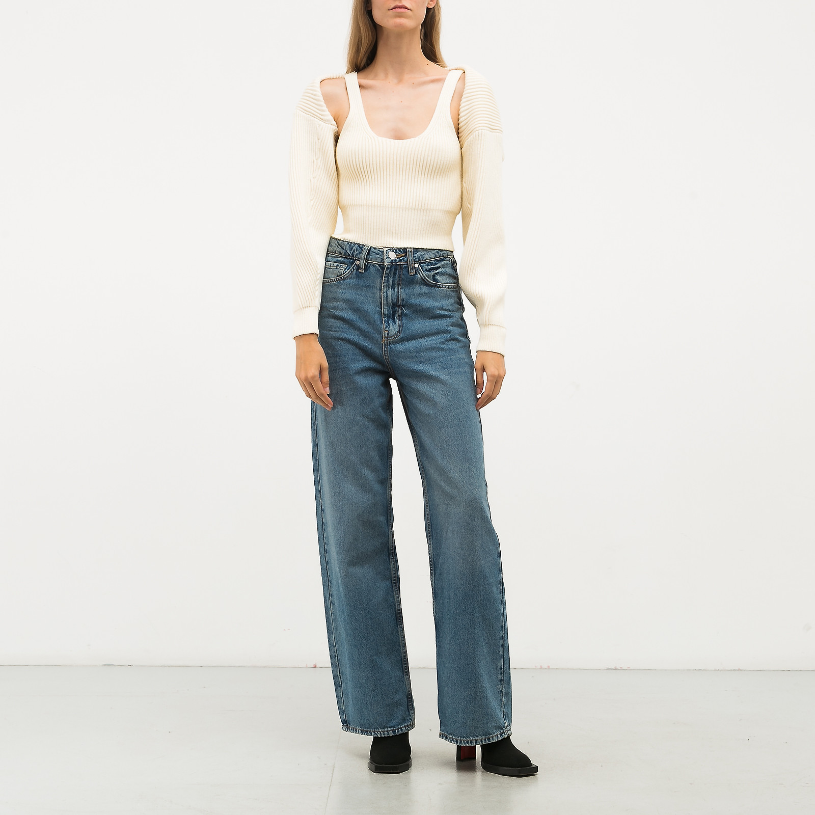 Комплект бежевого цвета Alexander Wang - фото из каталога магазина брендовой одежды Second Friend Store Комплект Alexander Wang - купить оригинал в секонд-хенде SFS - 3