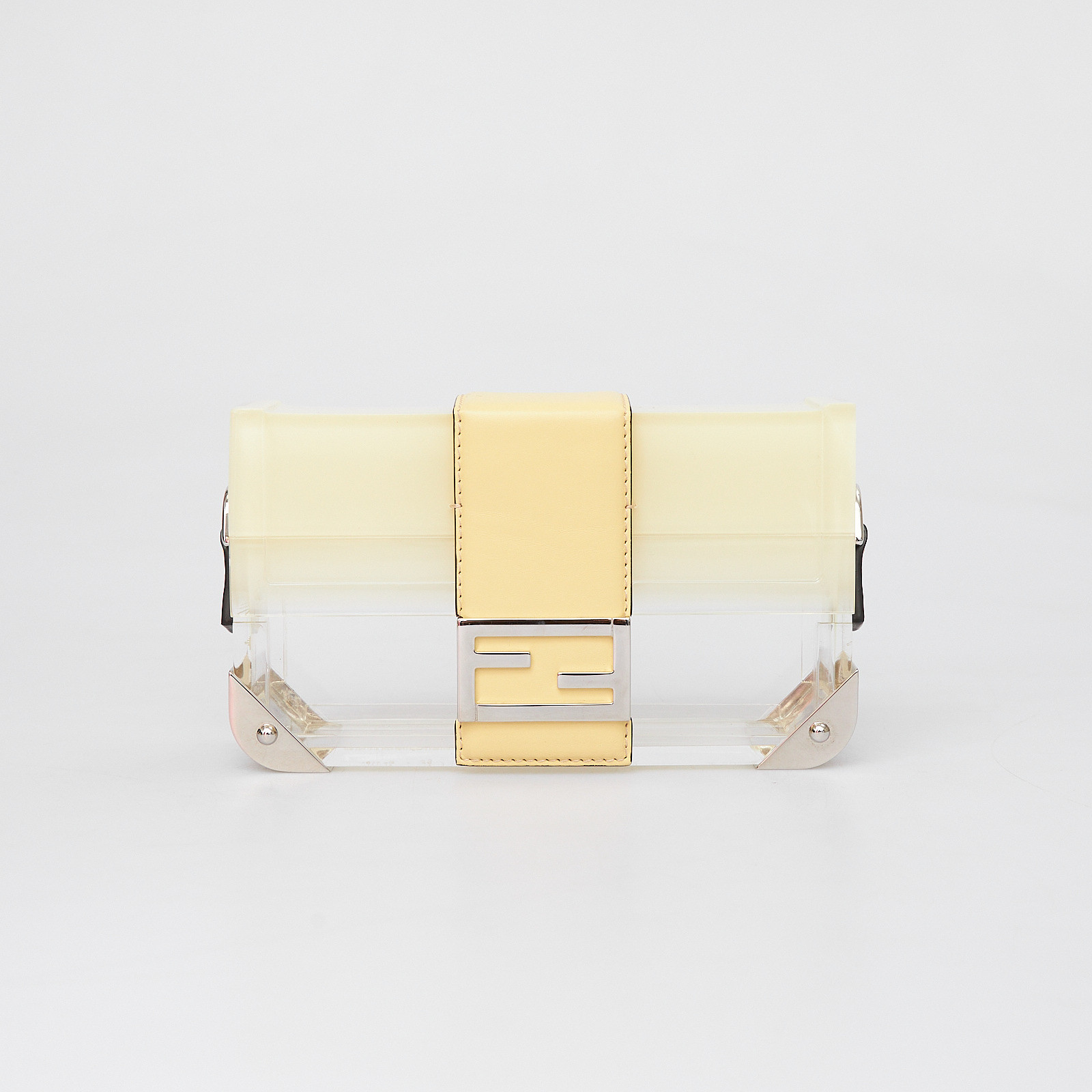 Сумка желтого цвета Fendi - фото из каталога магазина брендовой одежды Second Friend Store Сумка Fendi - купить оригинал в секонд-хенде SFS - 1