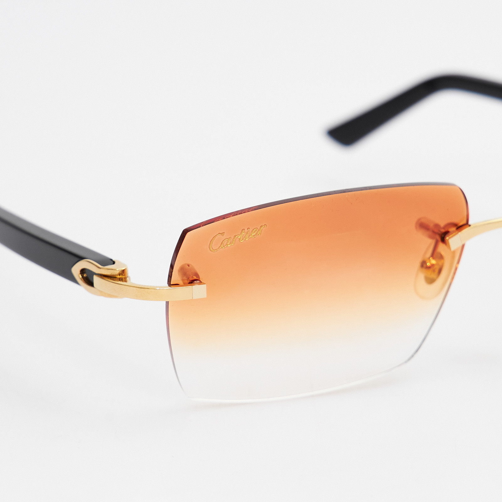 Очки коричневого цвета Cartier - фото из каталога магазина брендовой одежды Second Friend Store Очки Cartier - купить оригинал в секонд-хенде SFS - 4