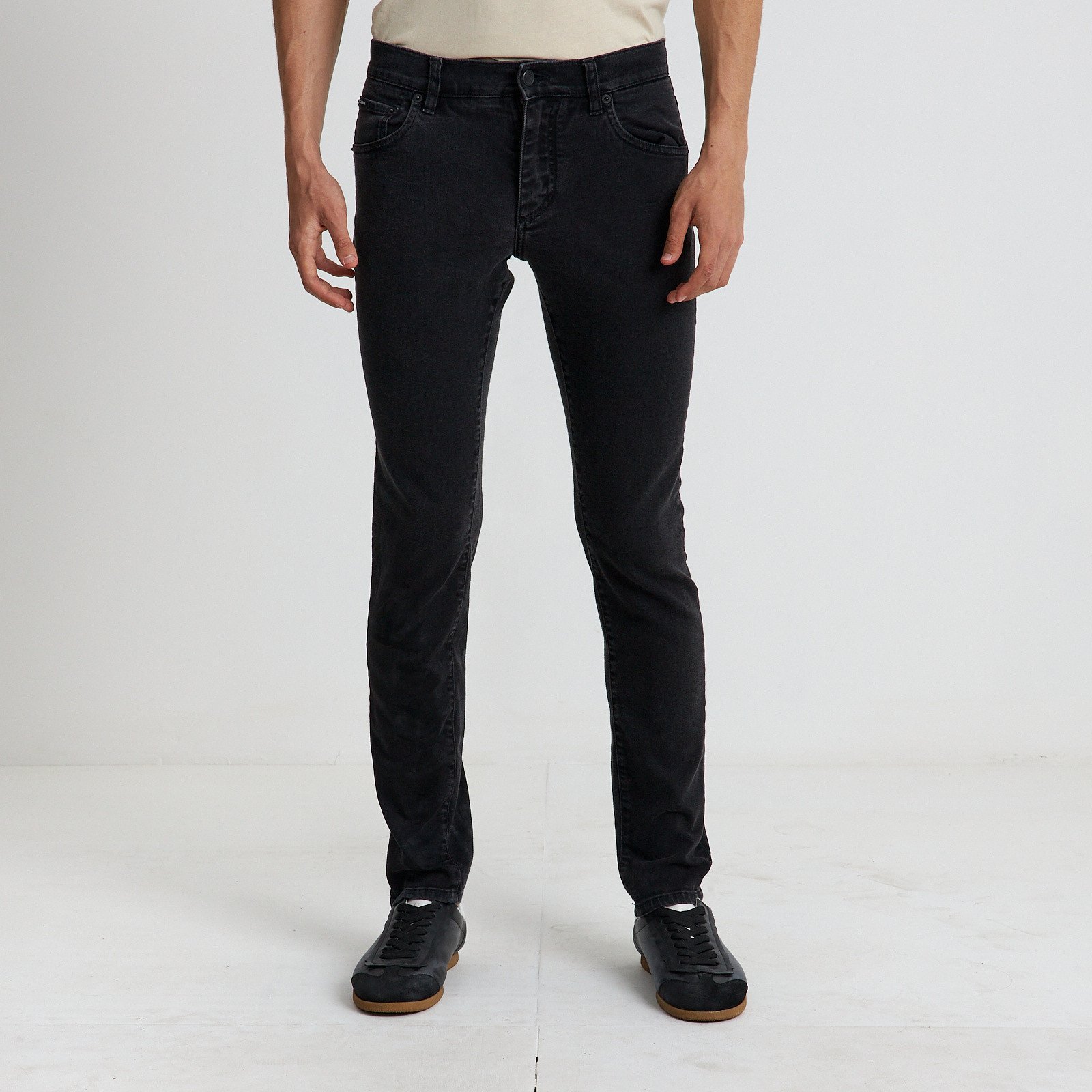 Джинсы Dolce&Gabbana - купить оригинал в секонд-хенде SFS - 1