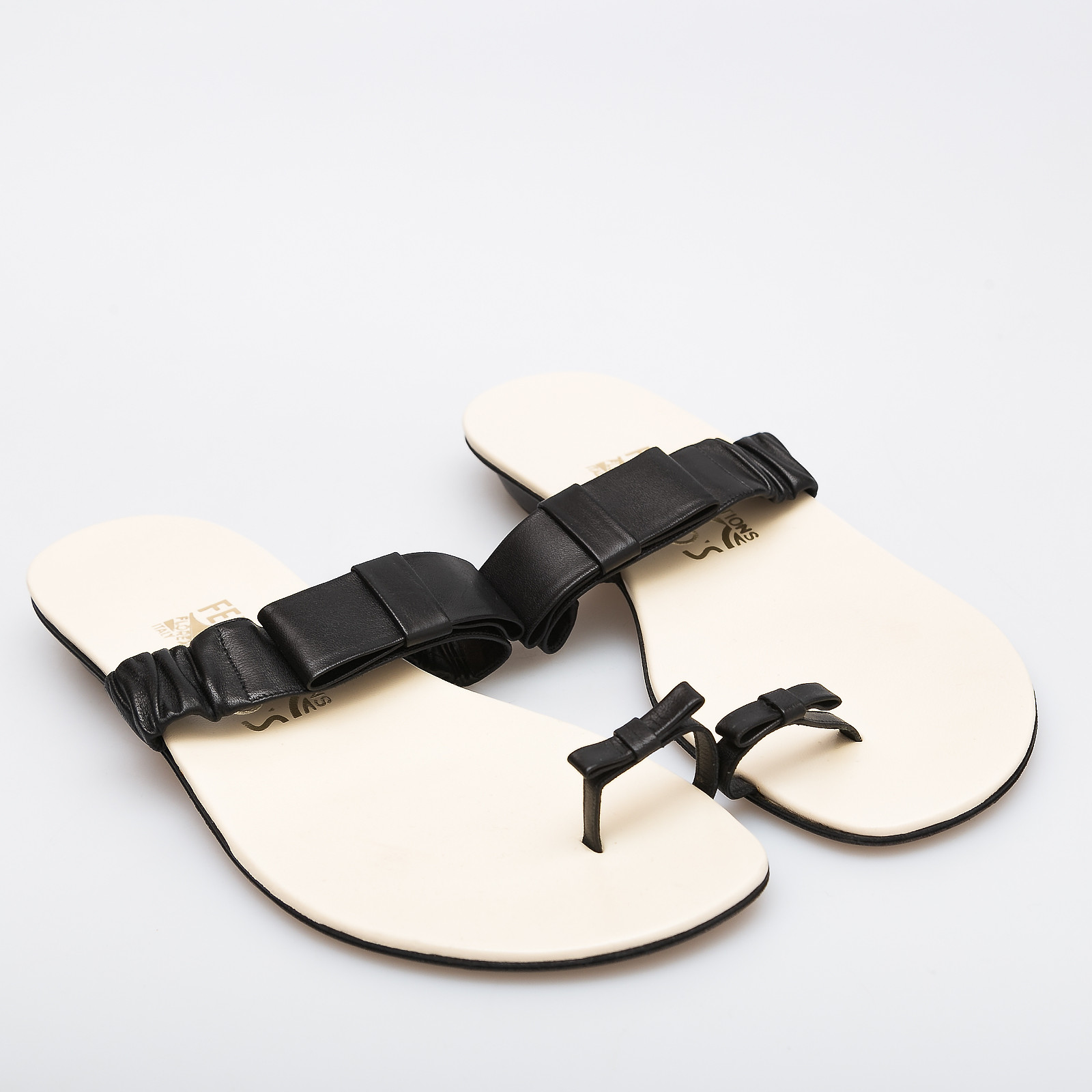 Сандалии Salvatore Ferragamo - купить оригинал в секонд-хенде SFS - 2