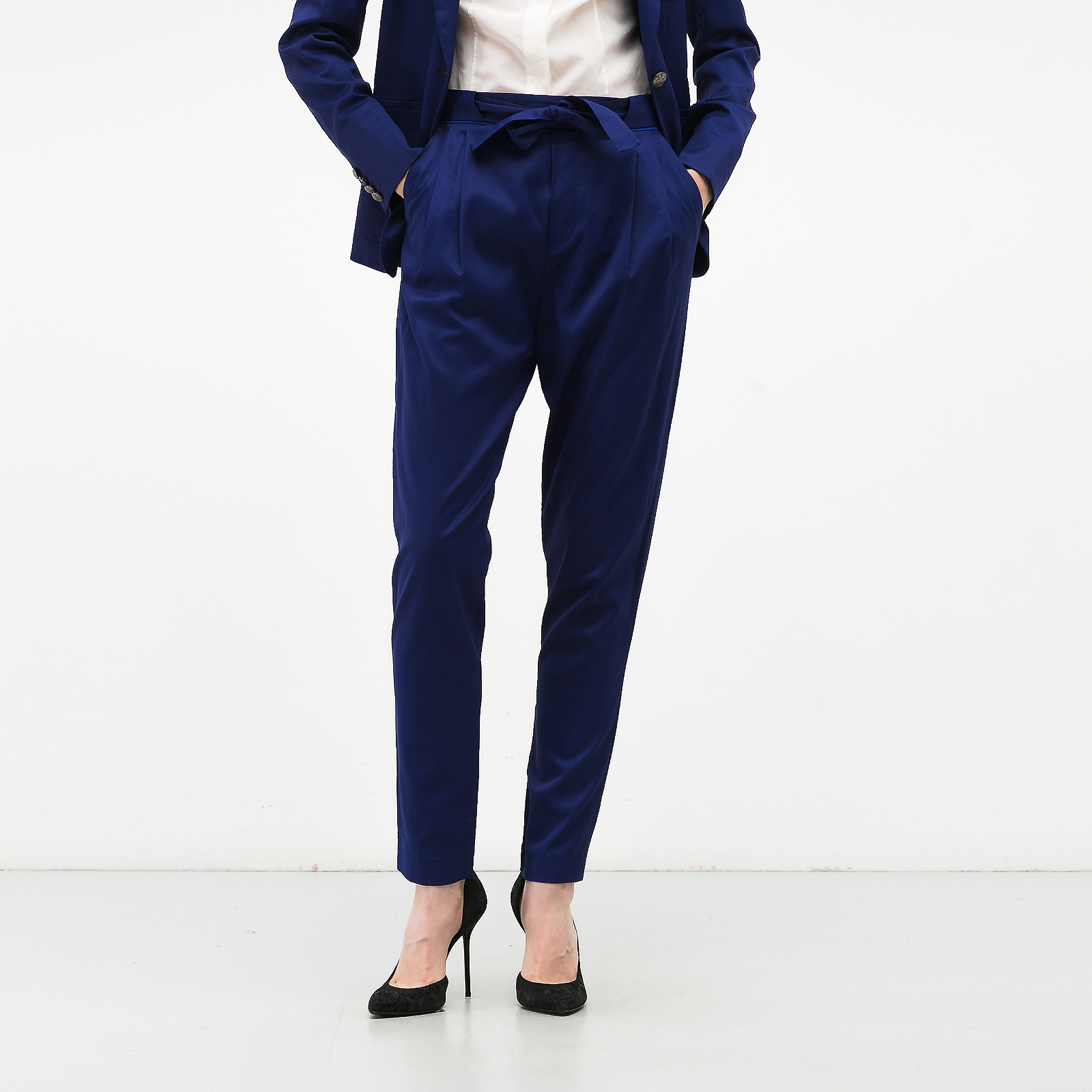 Костюм синего цвета Paul by Paul Smith - фото из каталога магазина брендовой одежды Second Friend Store Костюм Paul by Paul Smith - купить оригинал в секонд-хенде SFS - 3