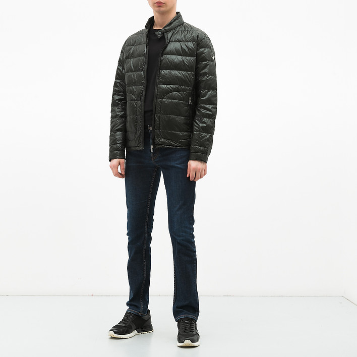 Пуховик Moncler