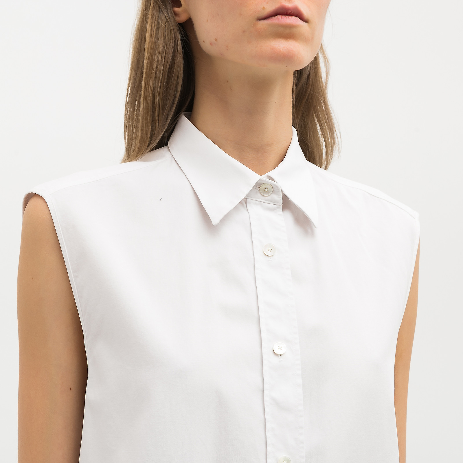 Рубашка белого цвета Acne Studios - фото из каталога магазина брендовой одежды Second Friend Store Рубашка Acne Studios - купить оригинал в секонд-хенде SFS - 4