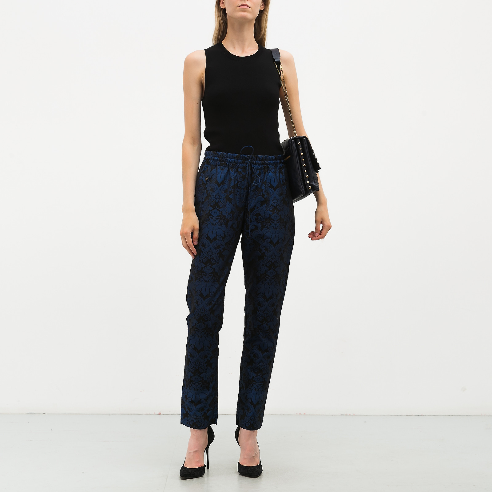 Брюки синего цвета Stella McCartney - фото из каталога магазина брендовой одежды Second Friend Store Брюки Stella McCartney - купить оригинал в секонд-хенде SFS - 2