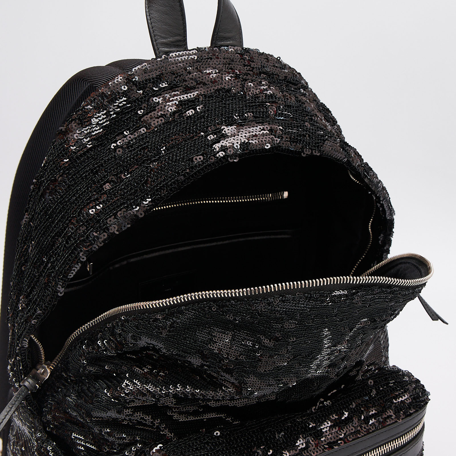 Рюкзак Saint Laurent - купить оригинал в секонд-хенде SFS - 8