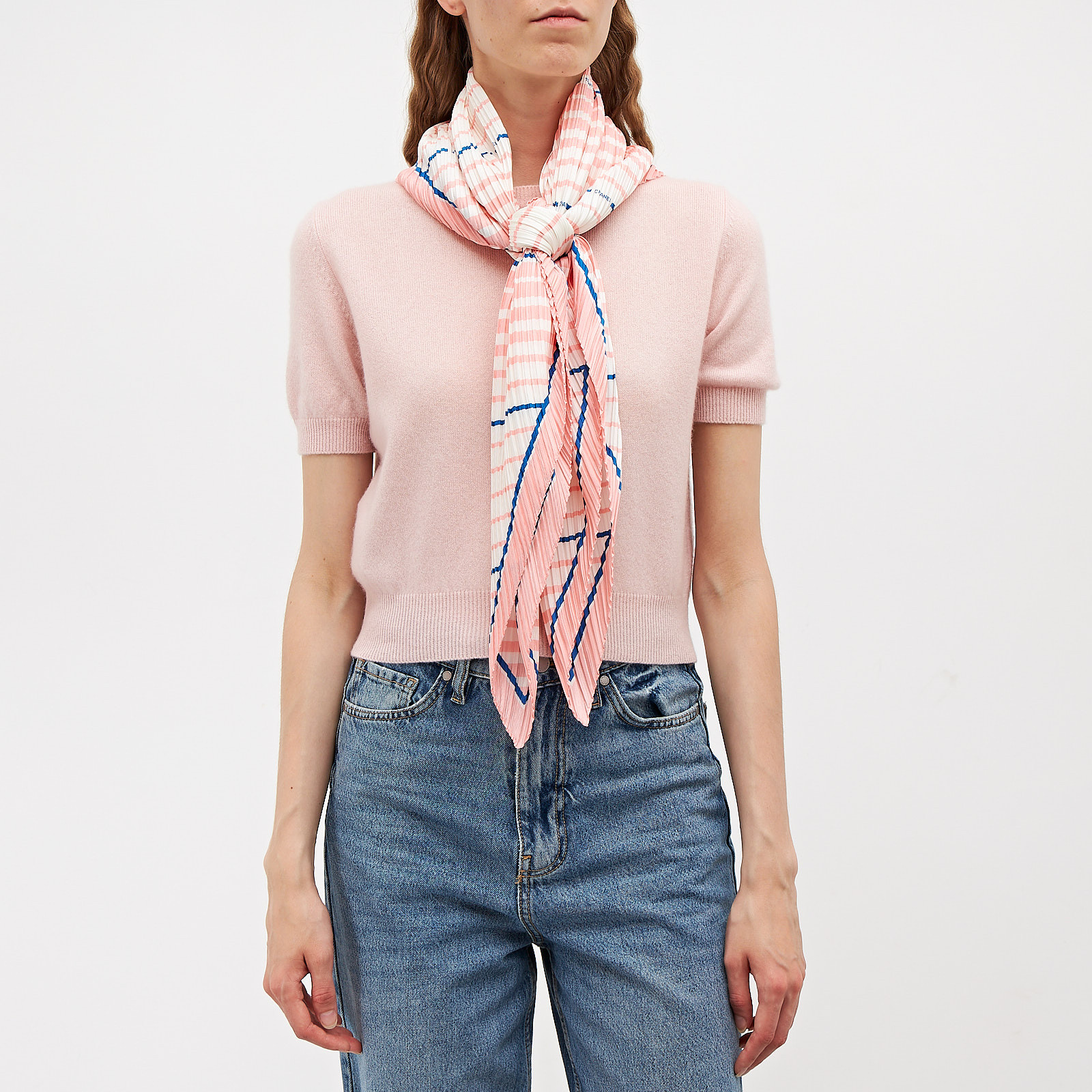 Платок Chanel - купить оригинал в секонд-хенде SFS - 2