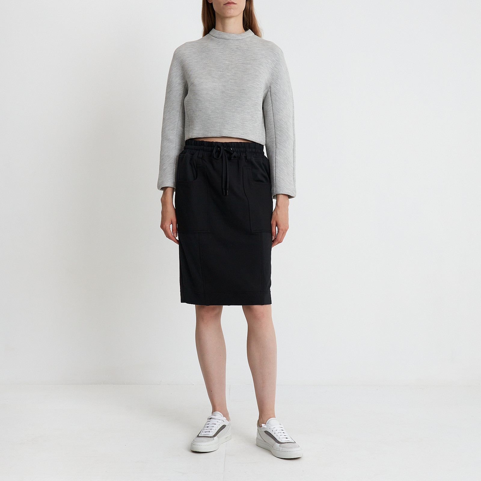 Юбка черного цвета Tom Ford - фото из каталога магазина брендовой одежды Second Friend Store Юбка Tom Ford - купить оригинал в секонд-хенде SFS - 2