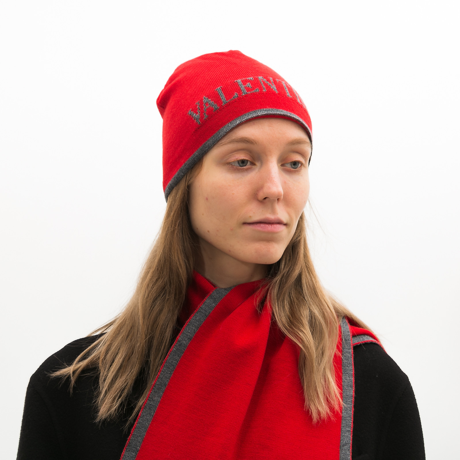 Комплект красного цвета Valentino - фото из каталога магазина брендовой одежды Second Friend Store Комплект Valentino - купить оригинал в секонд-хенде SFS - 8