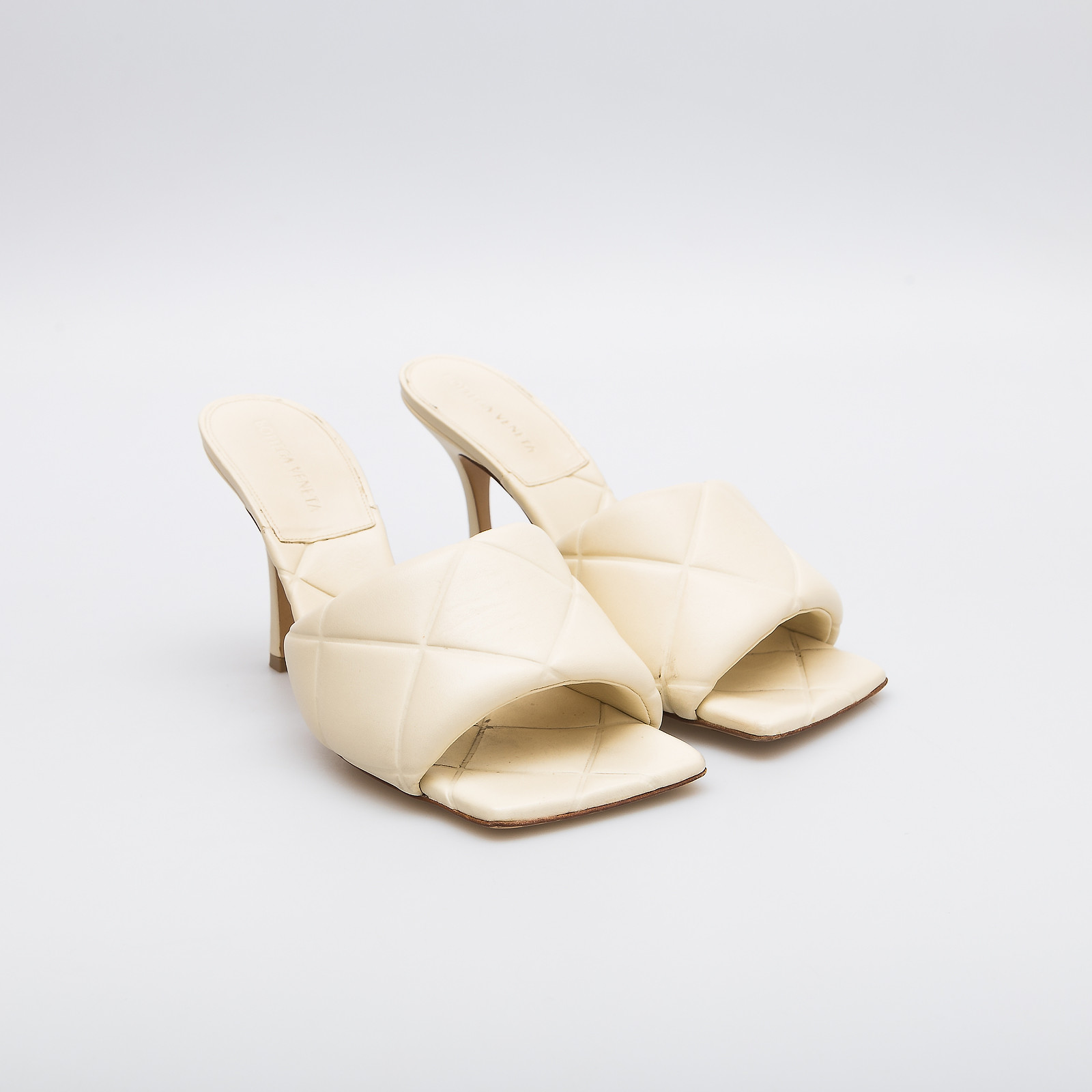 Туфли Bottega Veneta - купить оригинал в секонд-хенде SFS - 2