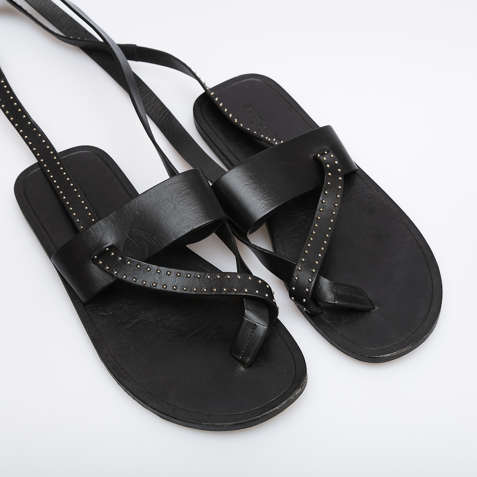 Сандалии черного цвета Saint Laurent - фото из каталога магазина брендовой одежды Second Friend Store Сандалии Saint Laurent - купить оригинал в секонд-хенде SFS - 2