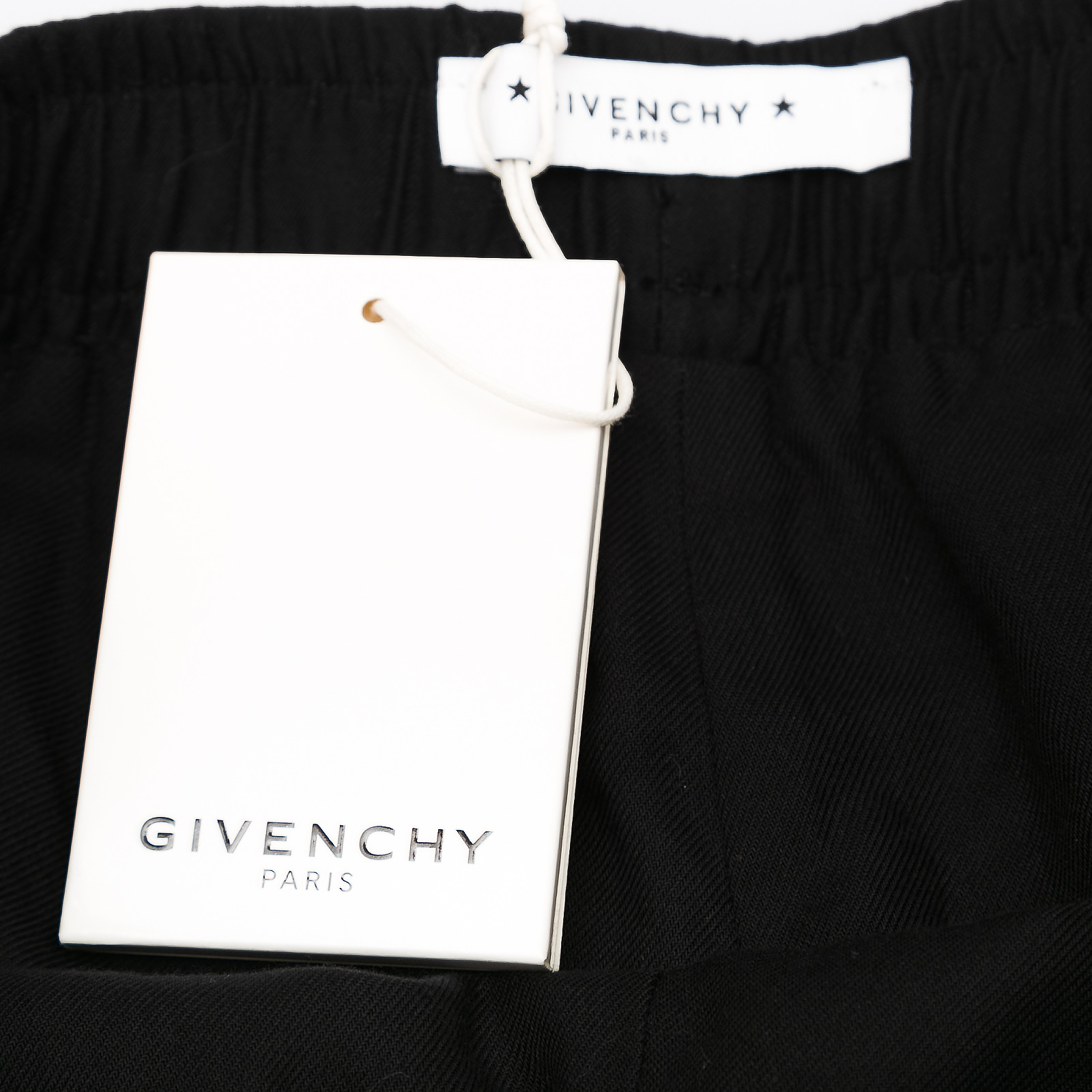 Шорты Givenchy - купить оригинал в секонд-хенде SFS