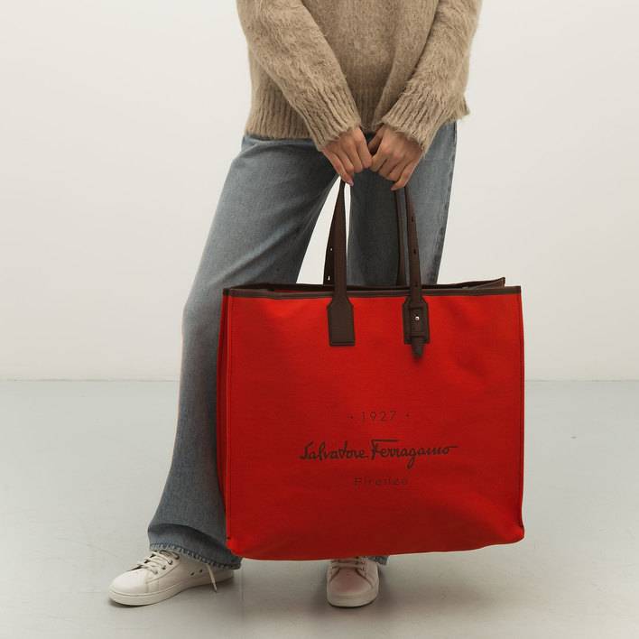 Сумка Salvatore Ferragamo