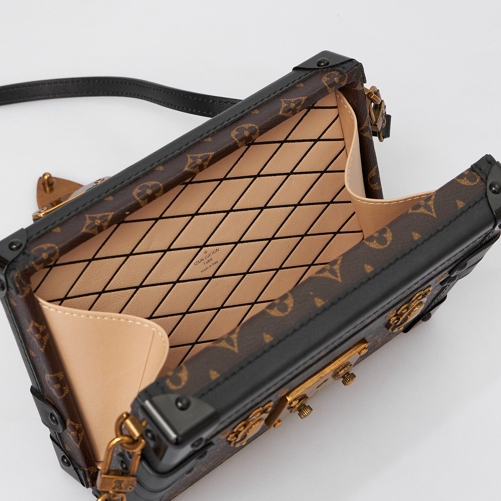 Сумка коричневого цвета Louis Vuitton - фото из каталога магазина брендовой одежды Second Friend Store Сумка Louis Vuitton - купить оригинал в секонд-хенде SFS - 8