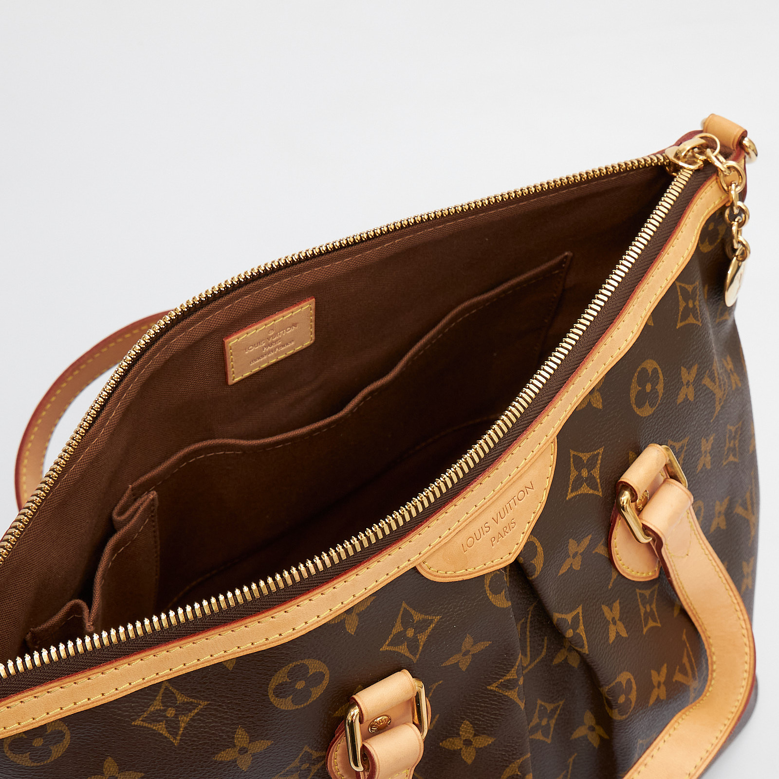 Сумка коричневого цвета Louis Vuitton - фото из каталога магазина брендовой одежды Second Friend Store Сумка Louis Vuitton - купить оригинал в секонд-хенде SFS - 8